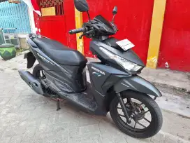 Honda vario 150 cc 2015 kondisi sgt bagus samsat kdg cowek