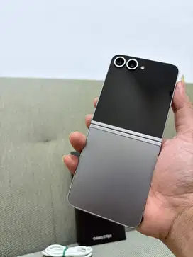 Samsung Flip 6 512 Silver Shadow Garansi Resmi