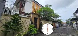 Rumah FURNISH LT 205m2 PooL di GATSU Barat Dps