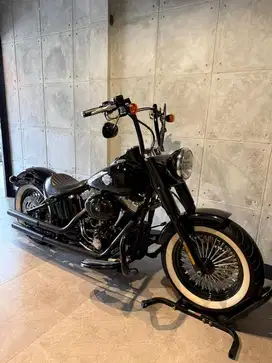Harley Davidson Softail Slim FLS103 Tahun 2015