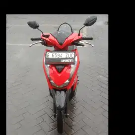 Honda Beat Fuel Injection Mesin halus Body mulus  Tarikan bagus .