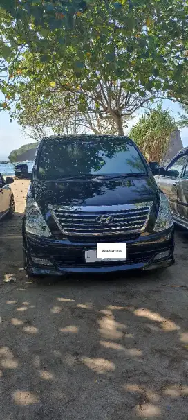 Hyundai H1 XG bensin AT 2011