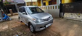 Toyota Avanza 2010 Bensin