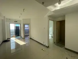 POOL view apartement benson lantai rendah 2 br kosongan,anderson