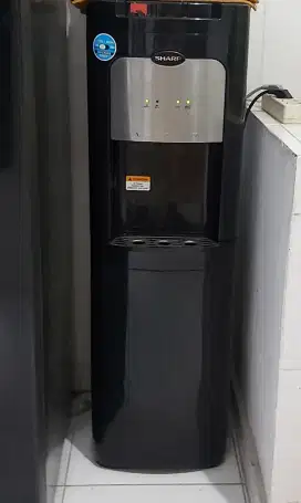 Dispenser Sharp Galon Bawah