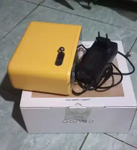 Dijual Cepat Wanbo Mini Projector Masih Mulus & Lengkap dengan Boxnya