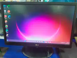 Dijual MONITOR LED Mek LG Layar 19'6inch siap pakai BUAT CCTV/MINOTOR