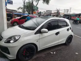 Honda brio 2014