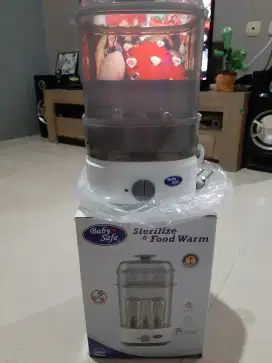 Pemghangat botol susu bayi