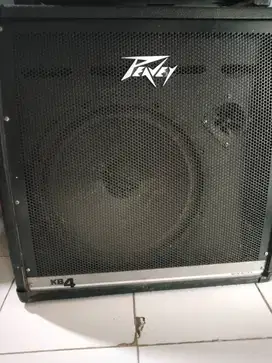 Peavey KB 4 cocok untuk speaker aktiv orgen