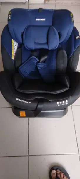 Preloved carseat babydoes transporter