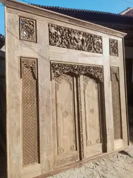 Pintu gerbang -bang