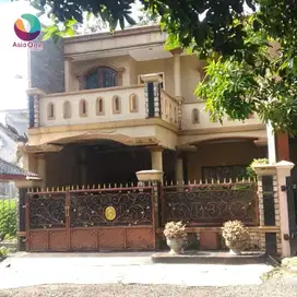 Dijual cepat rumah 2 lantai siap huni di limus pratama