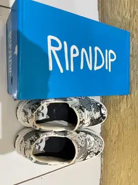 Sepatu ripndip rip n dip