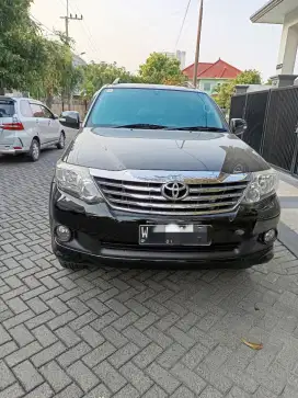 Fortuner 2,7cc bensin automatic tahun 2011