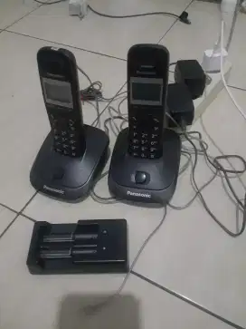 Telpon Werles Panasonic Adaptor + Tmpt batre