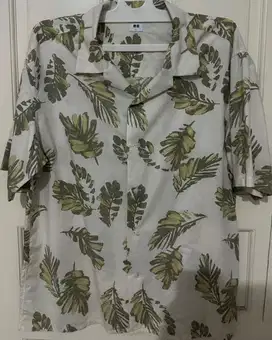 Kemeja Open Collar uniqlo size L