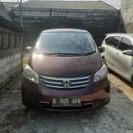 Honda Freed PSD 2010