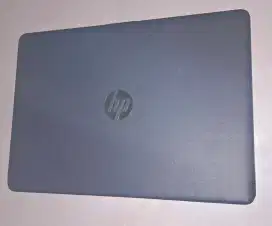 Laptop Merk HP Kondisi Mulus Lengkap