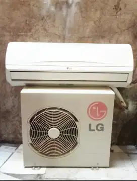 Ac 1/2 pk low Watt merk LG 360 W