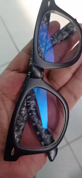 Jual kacamata  Ray-Ban original made in usal