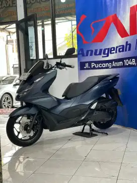 Honda Pcx Cbs 160cc Thn* 2023 km 8Rb Anugerah Motor Pucang