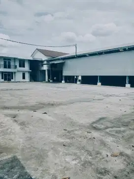 Di sewakan tanah dan bangunan bekasi jl narogong