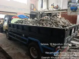 Jasa pengurugan dan buang puing