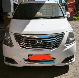Di jual Hyundai H-1 Royale 2.5 AT 2016 Putih