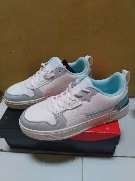 Airwalk Sz 39 Unisex