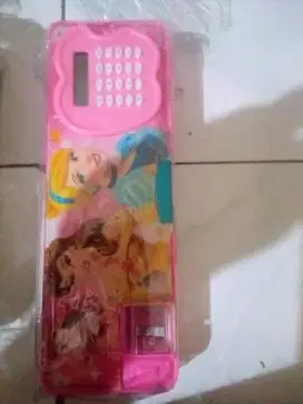 Di jual tempat pensil dan serutan puter karakter