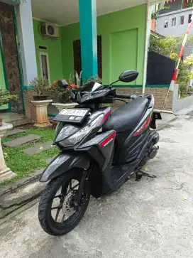 HONDA VARIO LED OLD 125 TAHUN 2017 KONDISI BAGUSS