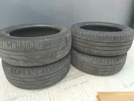 Ban Dunlop 205 55 R17 second bagus, tubeless bebas tambalan