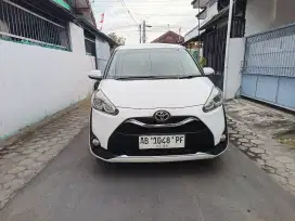 Toyota Sienta G manual Ab 2019