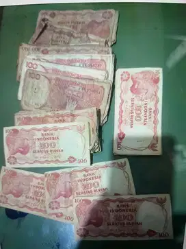 Uang kertas 100 rupiah