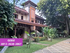 Dijual Cepat Rumah Halaman Luas Siap Huni di Cirendeu Ciputat SA-16824