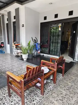 Dijual cepat rumah nyaman dan strategis di Sauyunan Cibaduyut Bandung