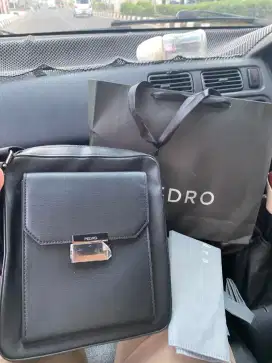 Tas Selempang Pedro ori