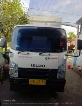 Isuzu NMR 71 T HD 6.1 diesel