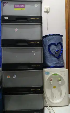 Dispenser  dan aquanya serta box exel