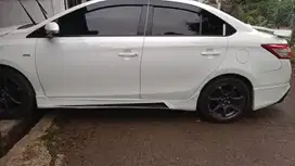 Toyota Mobil Limo 2015