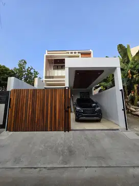 Rumah baru modern siap huni di Duren sawit Jakarta Timur