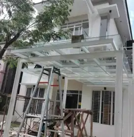 Kanopi atap kaca