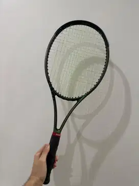 WILSON BLADE V8 100 UL 265 gram