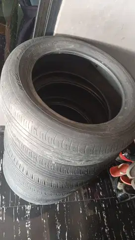 Ban Dunlop Enasave EC300+ R17