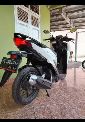 vario 125 tahun 2022