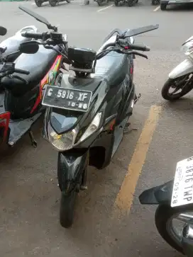 Jual Mio M3 pajak hidup mesin standar 5jt nego ditempat