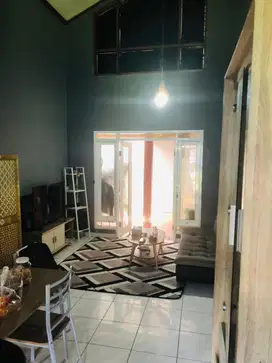 MURAH BANGET Rumah siap huni SHM strategis di Mengger Girang,Bandung
