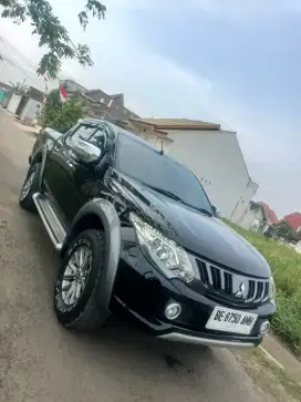 Dijual cepat Triton exced Double cabin at 4x4