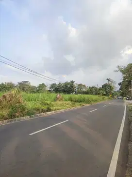 Dijual tanah Jln Raya Ijen Bondowoso